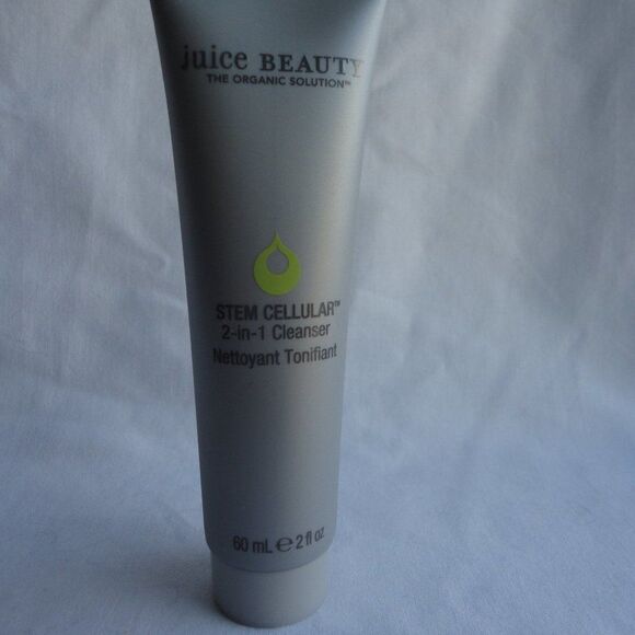 Juice Beauty Stem Cellular 2-in-1 Cleanser 60 ml - Picture 1 of 3